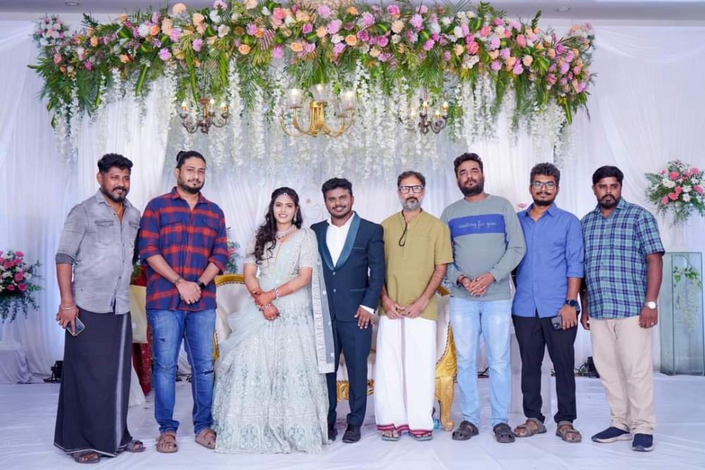 siren-movie-director-anthony-bhagyaraj-wedding-engagement-photos
